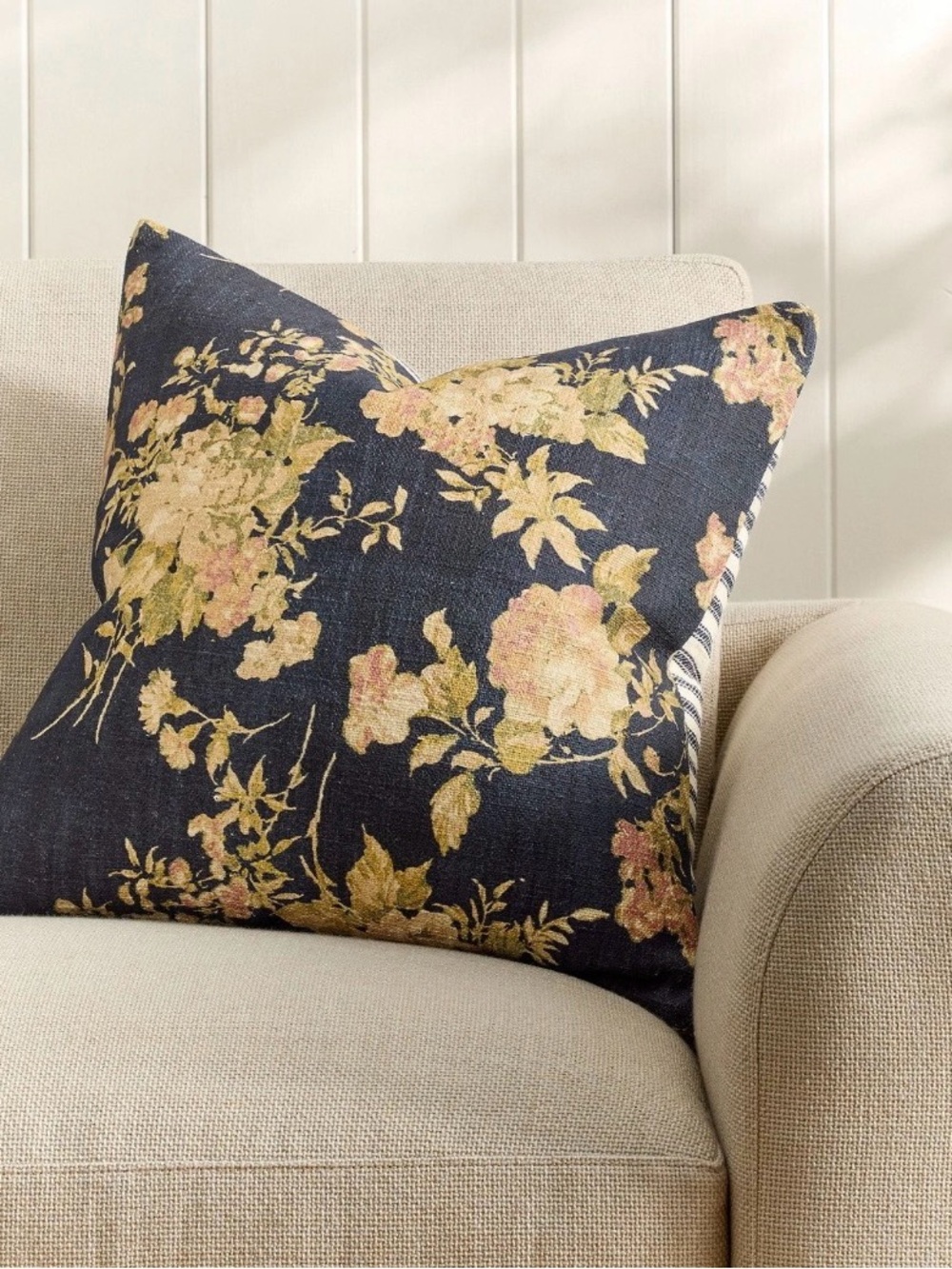 Pottery Barn Ophelia Fall 26 Decorative Pillow  Cover- Navy Blue 20”
